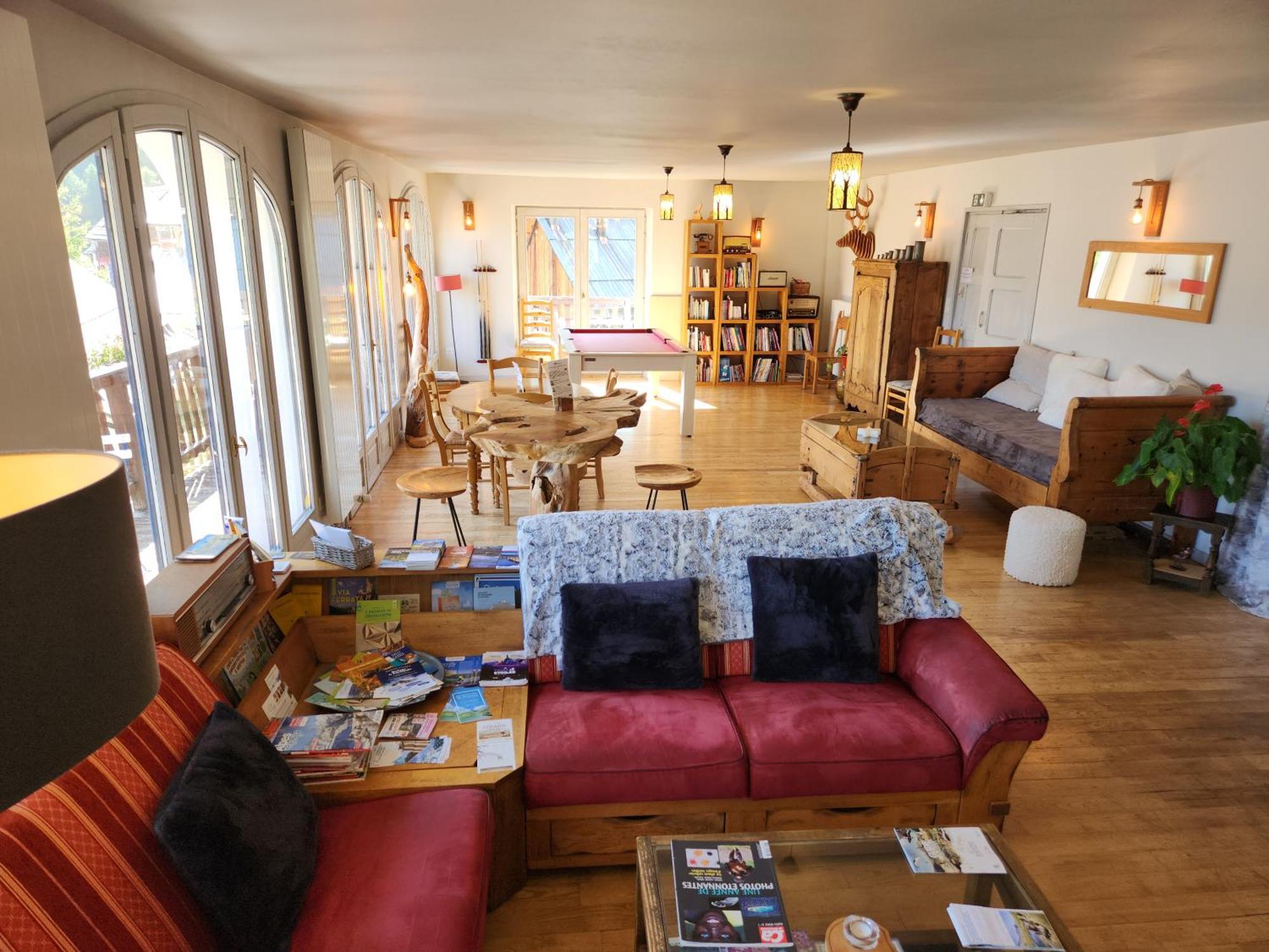 La Girandole Chambre D'Hotes Et Location D'Appartement Arvieux Luaran gambar