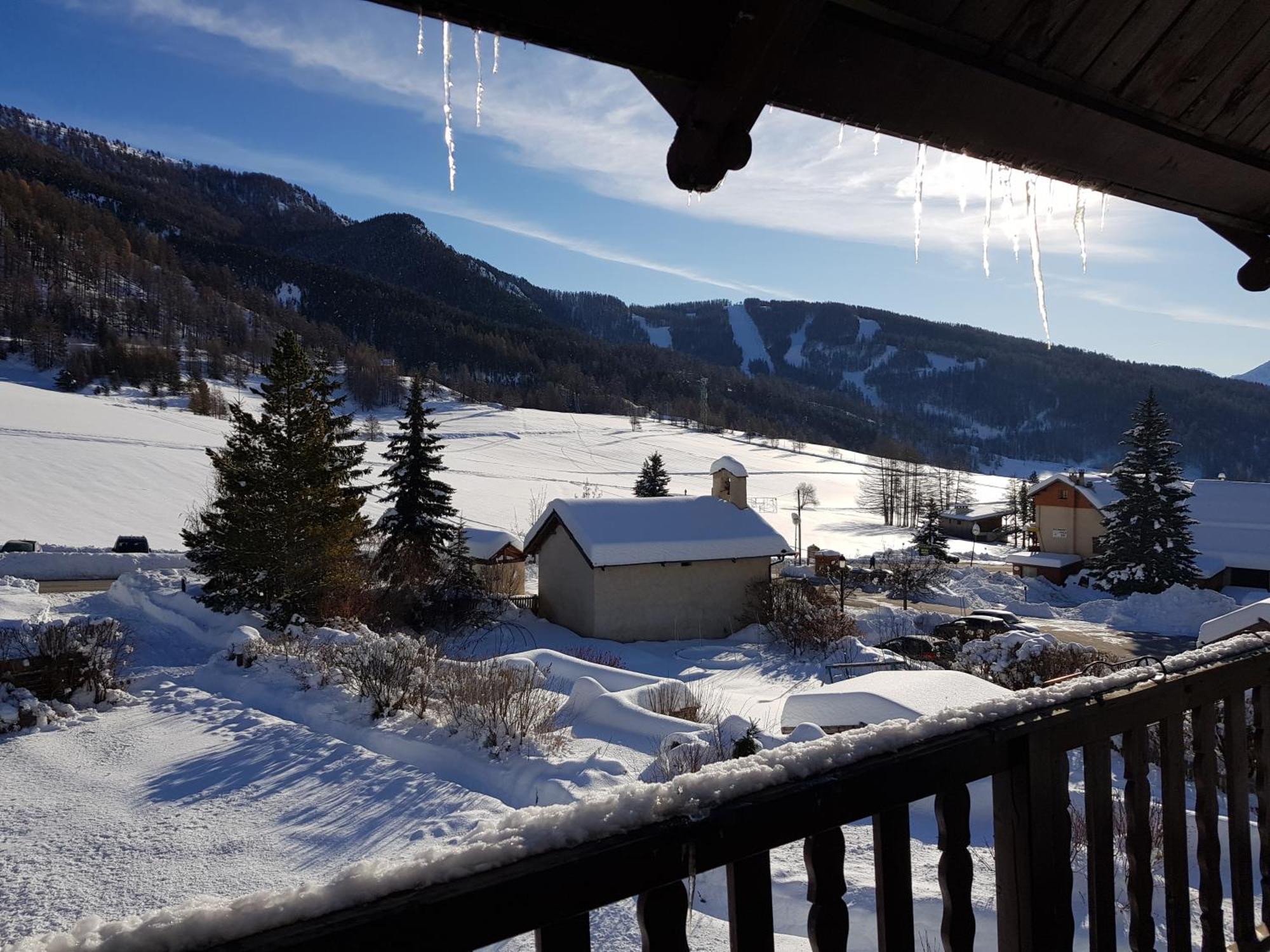 La Girandole Chambre D'Hotes Et Location D'Appartement Arvieux Luaran gambar