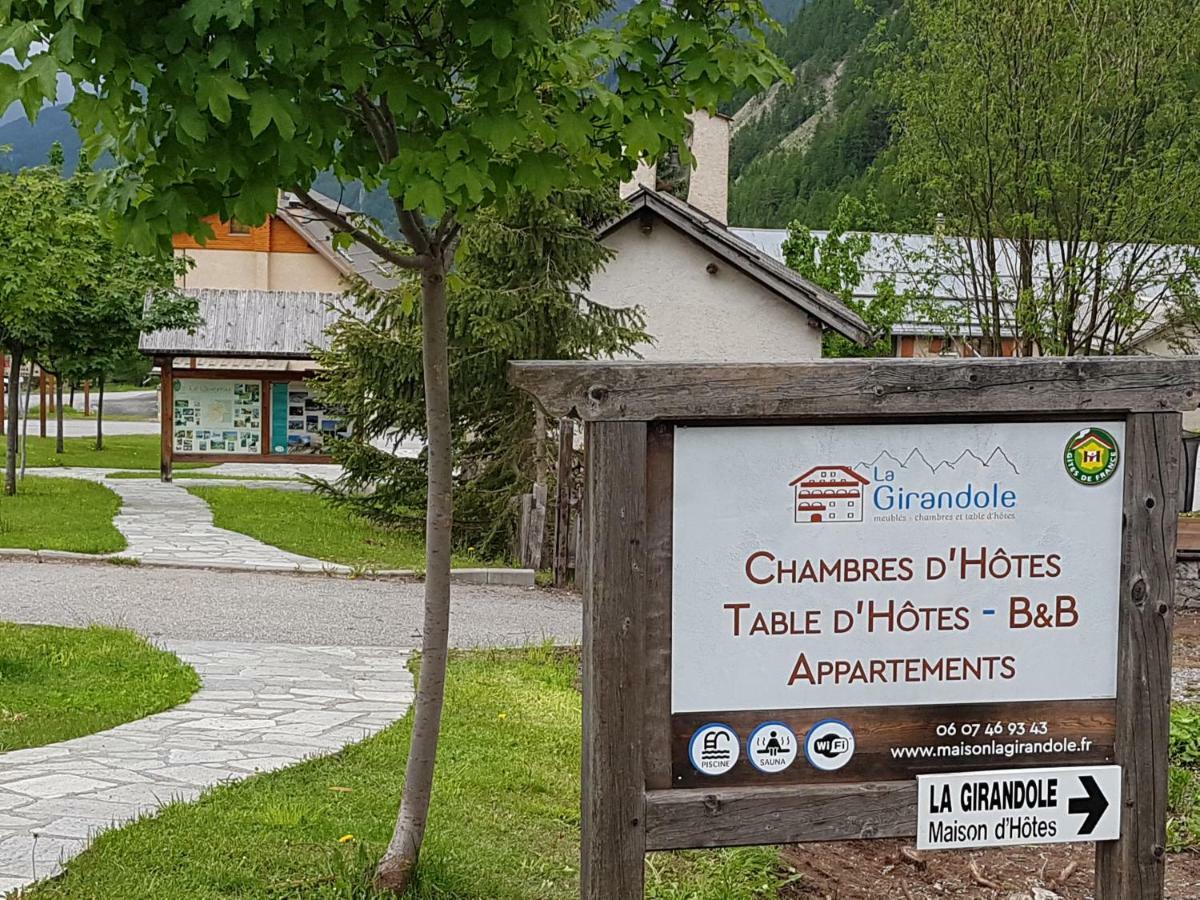 La Girandole Chambre D'Hotes Et Location D'Appartement Arvieux Luaran gambar