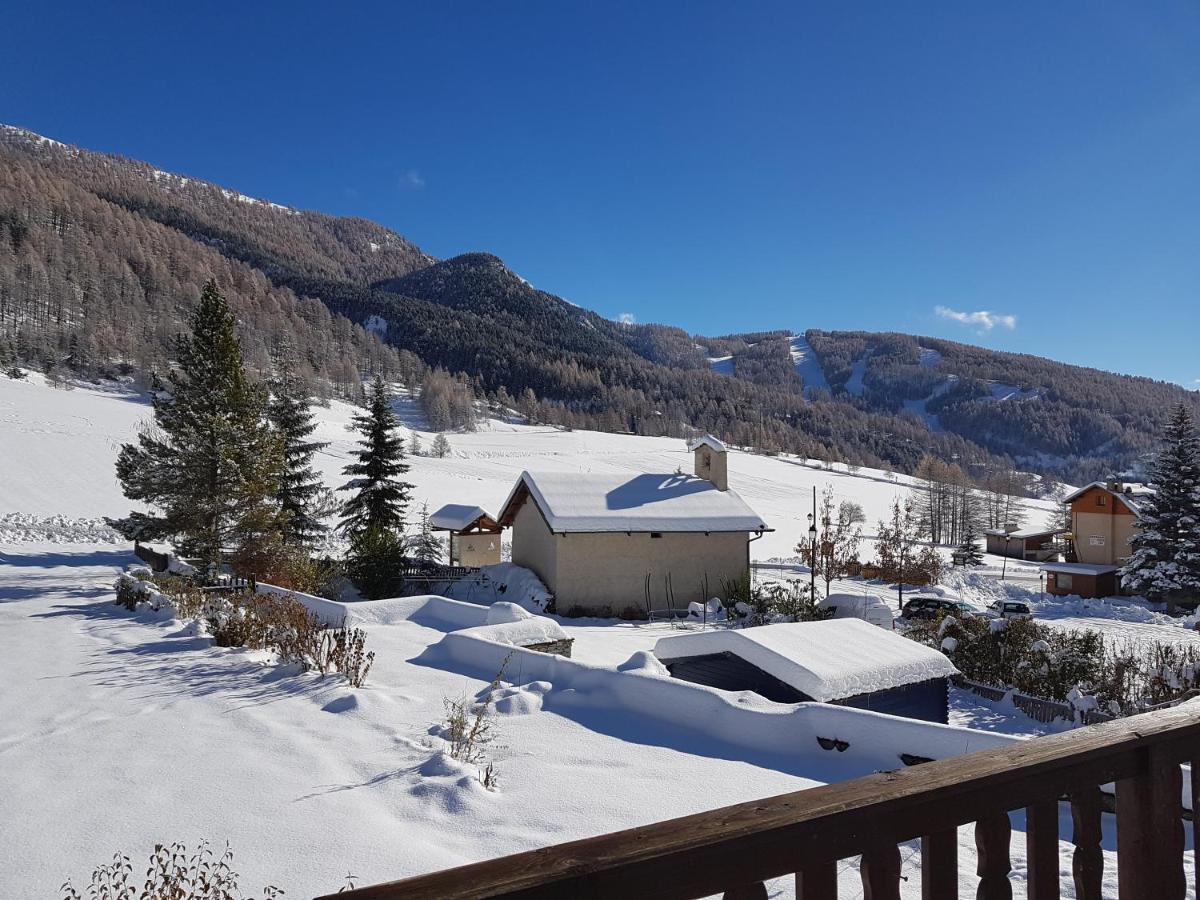 La Girandole Chambre D'Hotes Et Location D'Appartement Arvieux Luaran gambar